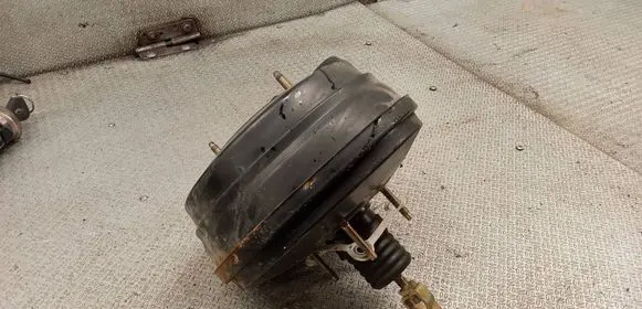 Subaru Legacy Brake booster 