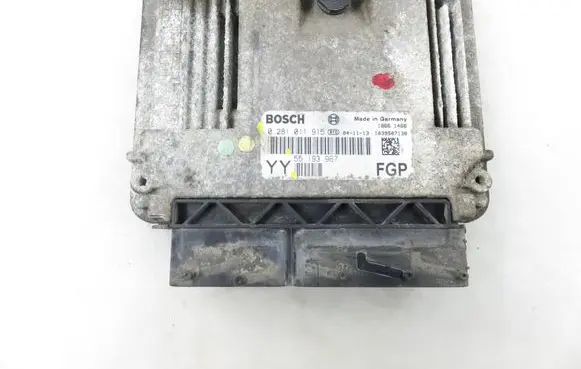 Opel Vectra C Engine control unit/module 0281011915 55193967 55193967YY