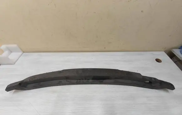 Front bumper foam support bar