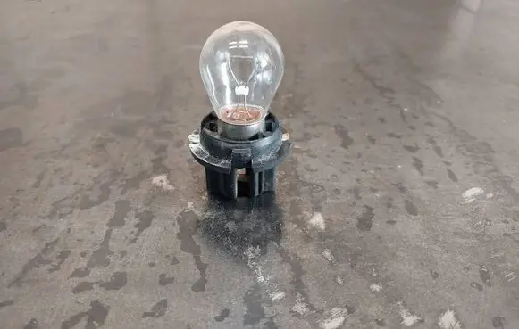 Mercedes-Benz E W210 Tail light bulb cover holder 199345