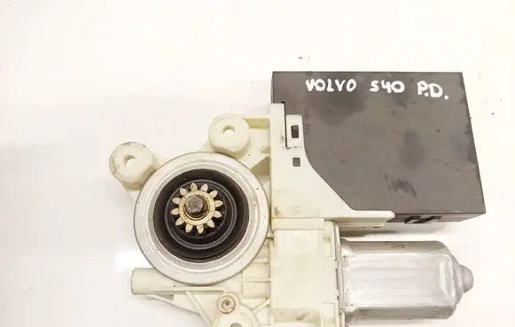 Volvo V50 Front door window regulator motor 30737679