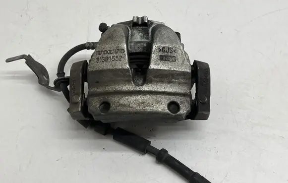Volvo S60 Front brake caliper 31381552