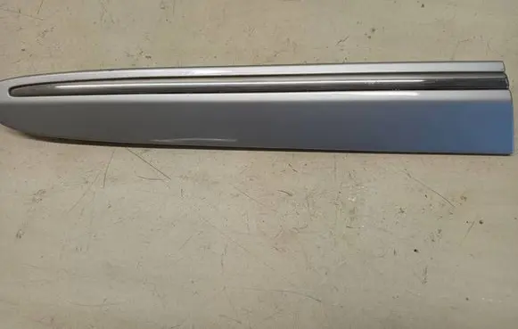 Mercedes-Benz CLK A209 C209 Rear fender molding trim A2096902662