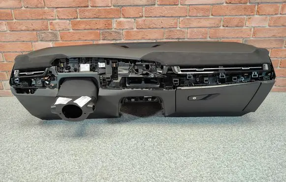 BMW X2 U10 Dashboard 9633922 ktnl