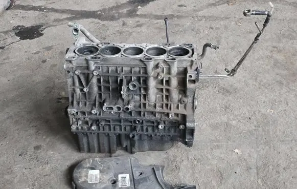 Volvo XC90 Engine D5244T 6901574 344936