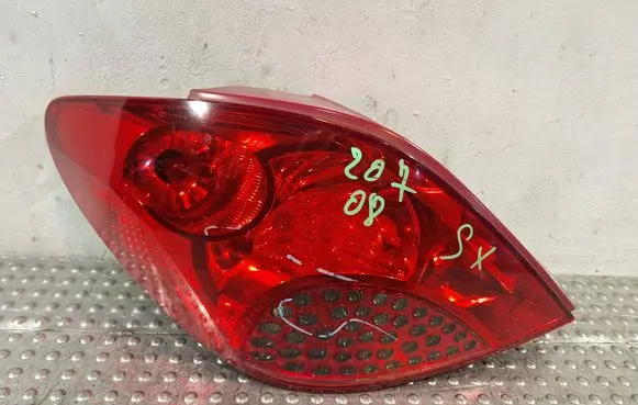 Peugeot 207 Rear/tail lights S25081032 9649986680