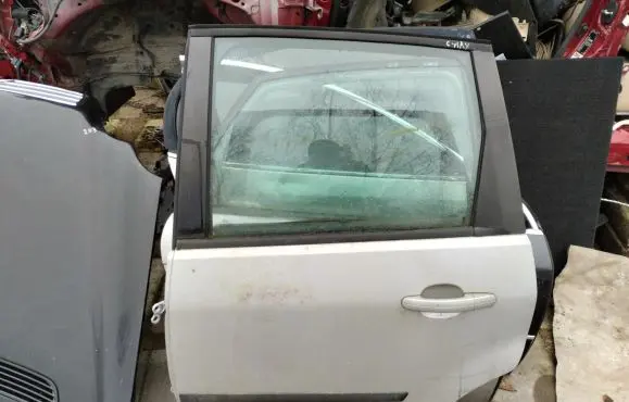 Ford Focus C-MAX Rear door