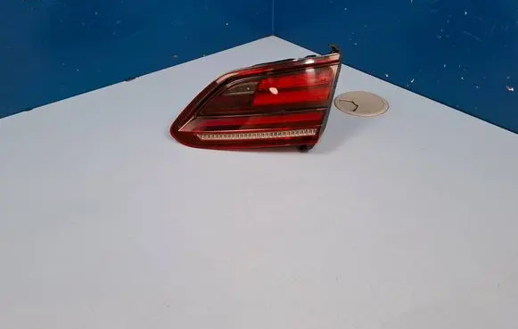 Volkswagen Arteon Tailgate rear/tail lights 3G8945308B 81730205