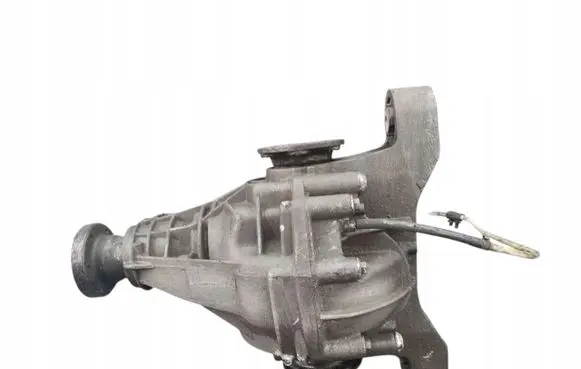 Volkswagen Polo VI Rear differential 4460310016