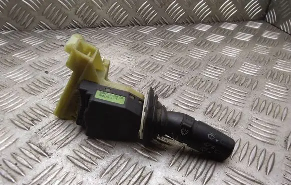 Ford Mondeo Mk III Wiper control stalk 93BG17K78DB