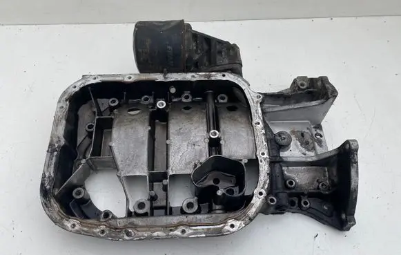 Toyota Avensis T250 Oil sump