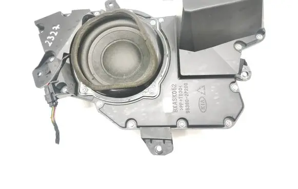 KIA Sorento Subwoofer speaker 963802P200