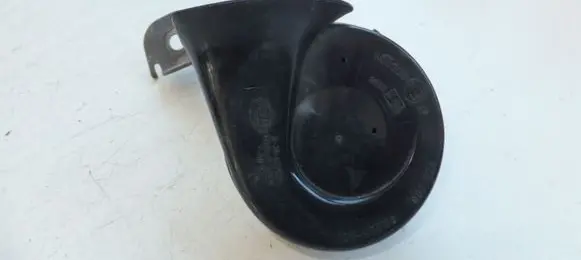 Volkswagen PASSAT B6 Horn signal 3C0951221