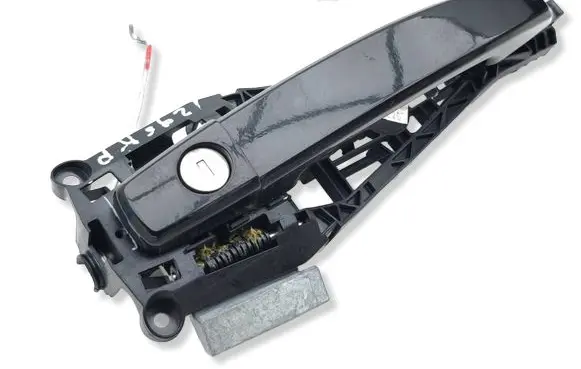 Chevrolet Trax Front door exterior handle 94002321 4110152