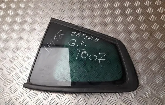 Opel Zafira C Rear side window 12841841