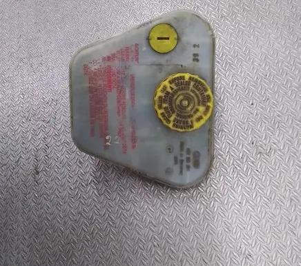 Audi A8 S8 D3 4E Brake fluid reservoir 4E0611301