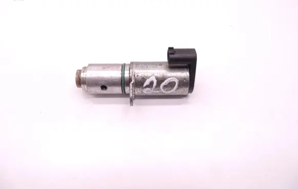 Volvo V50 Camshaft vanos timing valve 30731172 D20