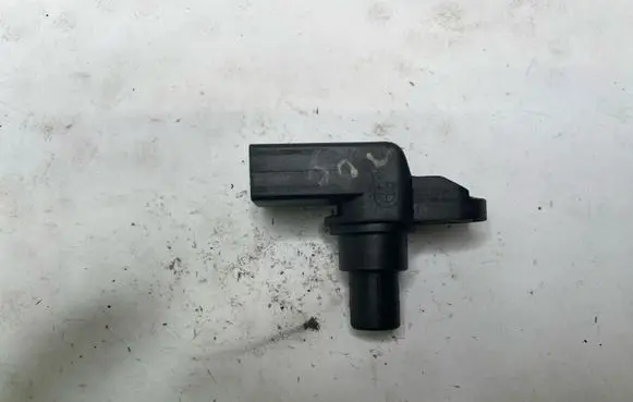 BMW 5 E60 E61 Camshaft position sensor 2249320