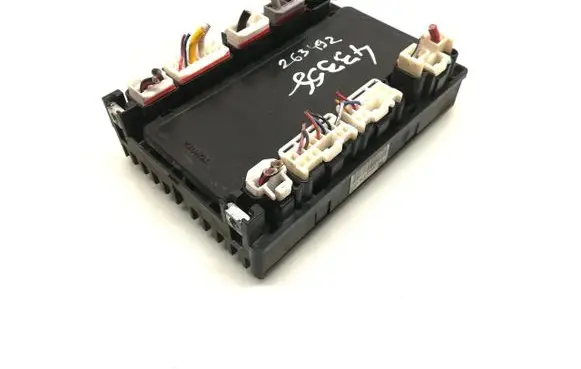 Lexus RX 300 Fuse box set S03003021NWL