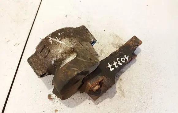 Honda Accord Engine mount bracket 