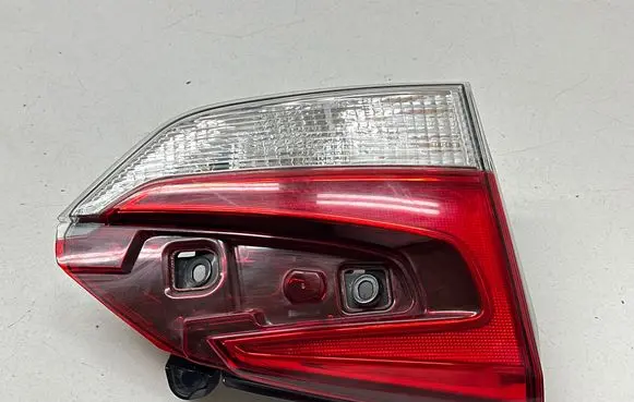 Subaru Forester SK Tailgate rear/tail lights 84251SJ010