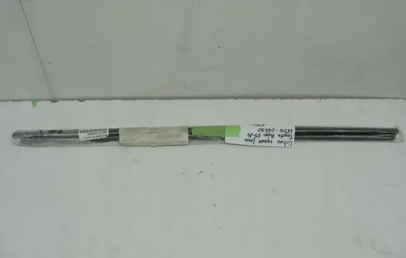 Toyota Aygo AB10 Front door trim (molding) A682100H030