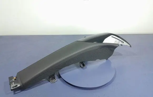 BMW 7 G11 G12 Other sill/pillar trim element 7411650