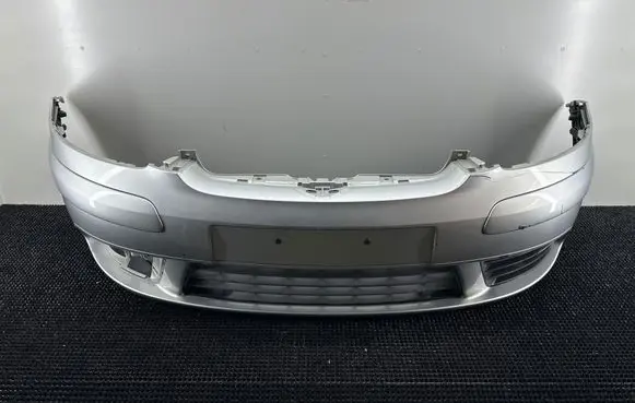 Volkswagen Golf Plus Front bumper 5M0807217