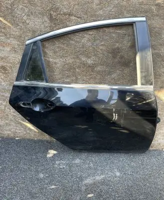 Mazda 6 Rear door