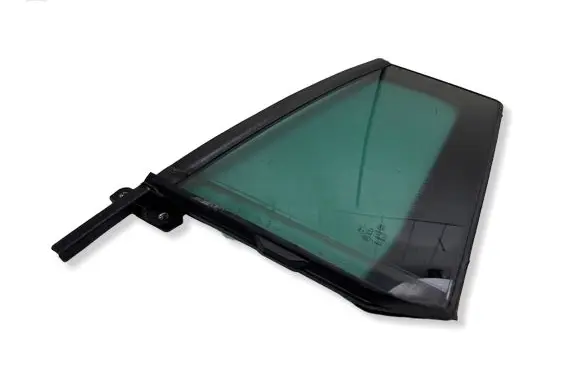 Volkswagen Tiguan Rear vent window glass 5N0845213