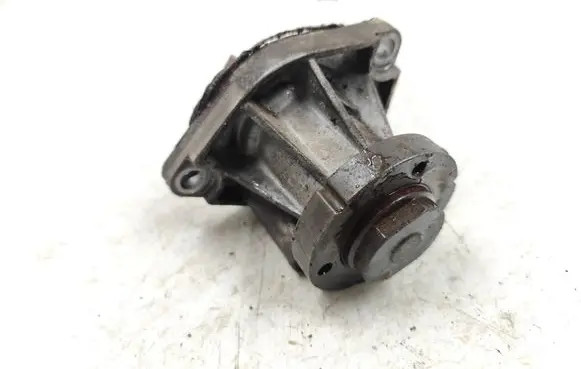 Cadillac CTS Water pump 175210 24465319