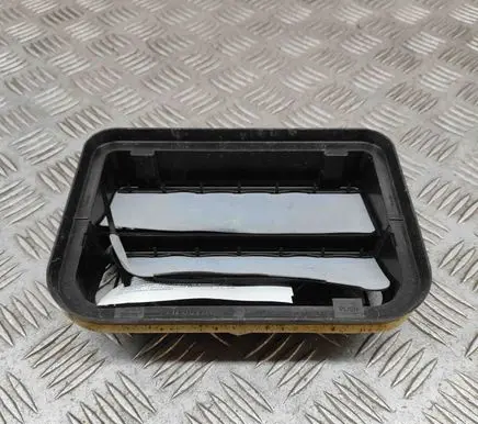 Honda Civic X Quarter panel pressure vent 75450TBAA011 75450TBAA011M1