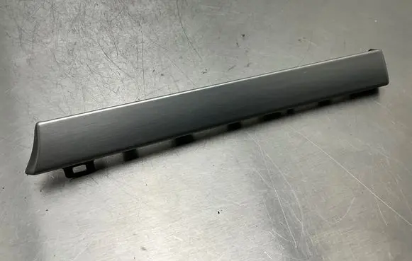 Volkswagen Touran I Dashboard glove box trim 1T1858417C