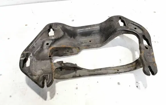 BMW X6 E71 Gearbox mounting bracket 6791859