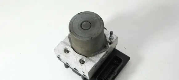 Audi A4 S4 B7 8E 8H ABS Pump 8E0614517BF 8E0910517H