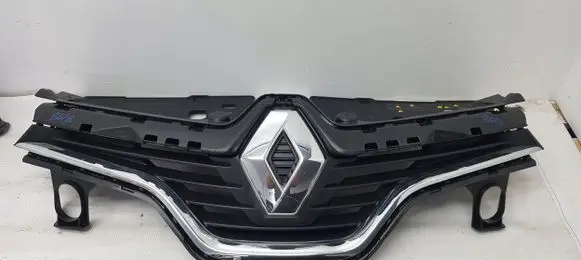 Renault Captur Front bumper upper radiator grill 868RENAULTGRILL