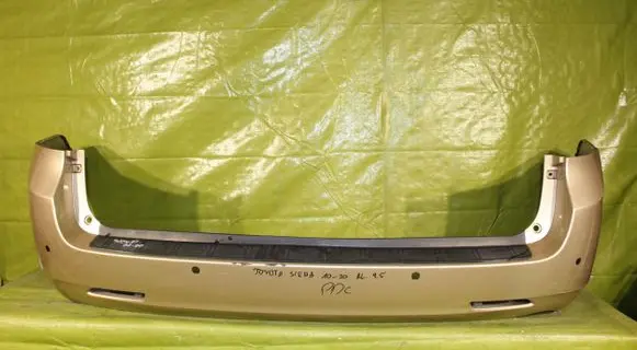 Toyota Sienna XL30 III Front bumper 000127
