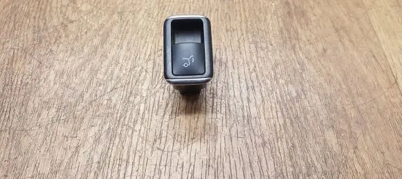 Mercedes-Benz GLE (W166 - C292) Tailgate/trunk/boot open switch A1668707610