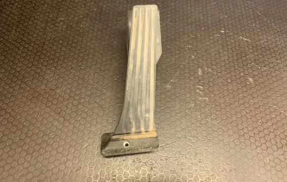 BMW X1 E84 Accelerator throttle pedal 6793742 12037313 6PV00937920