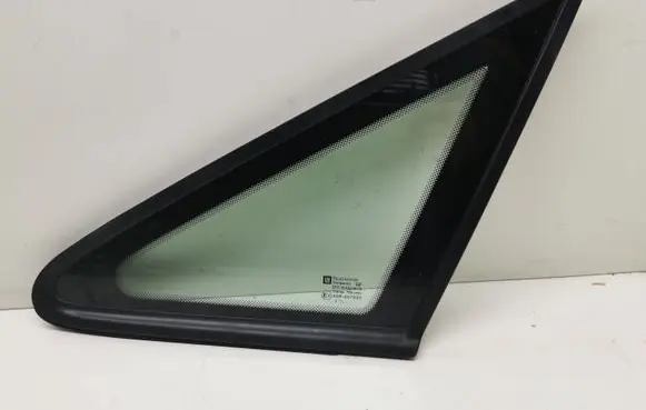 Opel Zafira A Front triangle window/glass 09175403