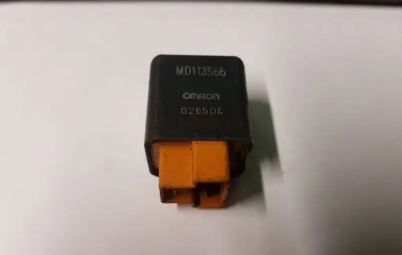 Mitsubishi Pajero Sport I Other relay MD113566