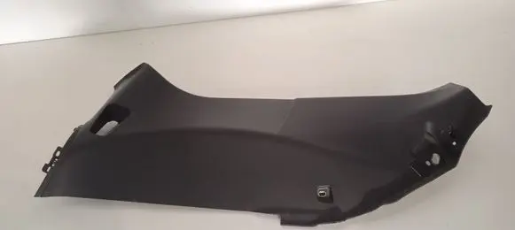 Maserati Levante (C) pillar trim 670040380