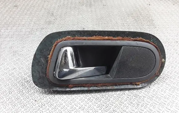 Rear door interior handle