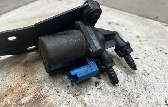 Peugeot 407 Electric auxiliary coolant/water pump 9640953980