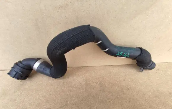 BMW 4 F36 Gran coupe Engine coolant pipe/hose 64219329648 9329648 155140148378