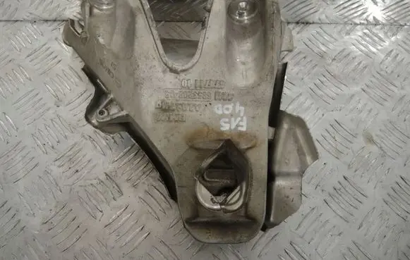 BMW X5 F15 Engine mounting bracket 6853208