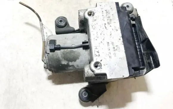 Audi A4 S4 B5 8D ABS Pump 8d0814111 665211702