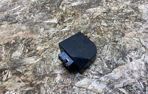 Mercedes-Benz SL R129 Other relay 1298210251