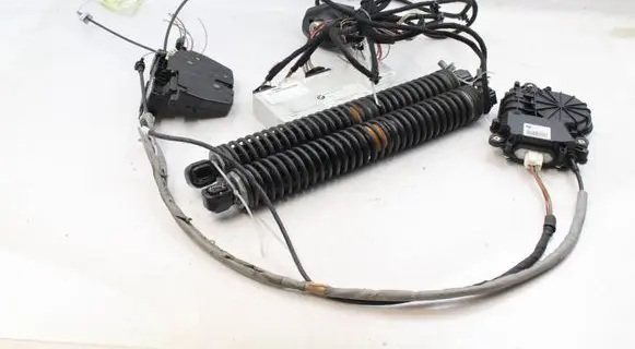 BMW 7 F01 F02 F03 F04 Tailgate hydraulic set 7317512 61357317512 7394649