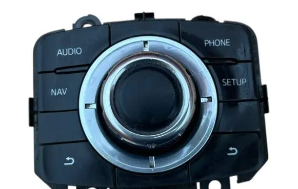 Mazda 6 Head unit multimedia control GKL166CM0B 303Y